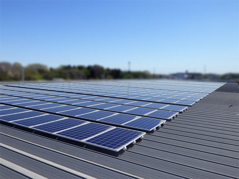 自家消費型太陽光発電施工事例_メトロ横浜いずみ店