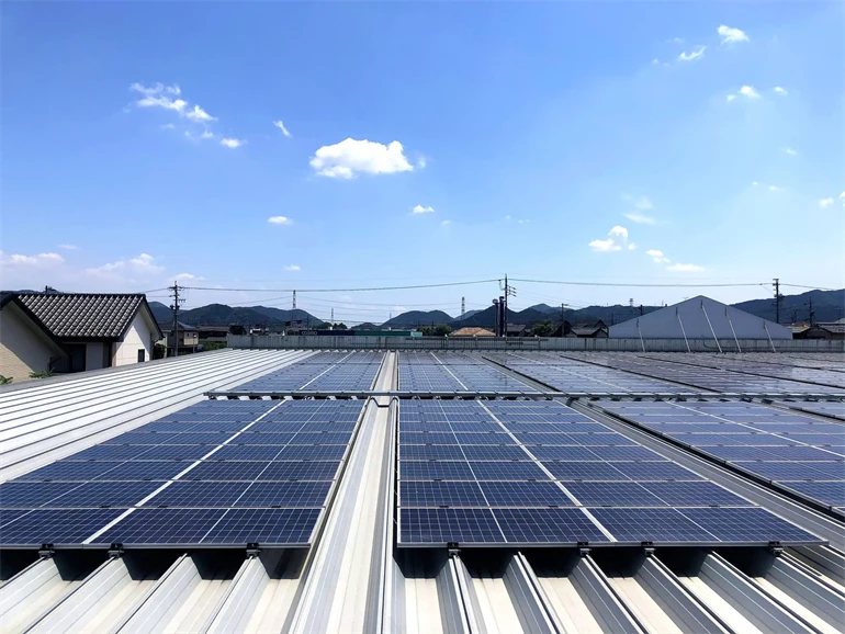 バロー三輪店_自家消費太陽光発電システム改修_ユニバーサルエコロジー施工事例