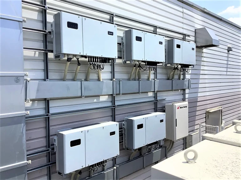 バロー三輪店_自家消費太陽光発電システム改修_ユニバーサルエコロジー施工事例