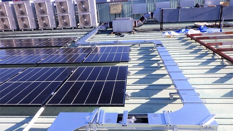 食鮮館タイヨー日立店_自家消費型太陽光発電