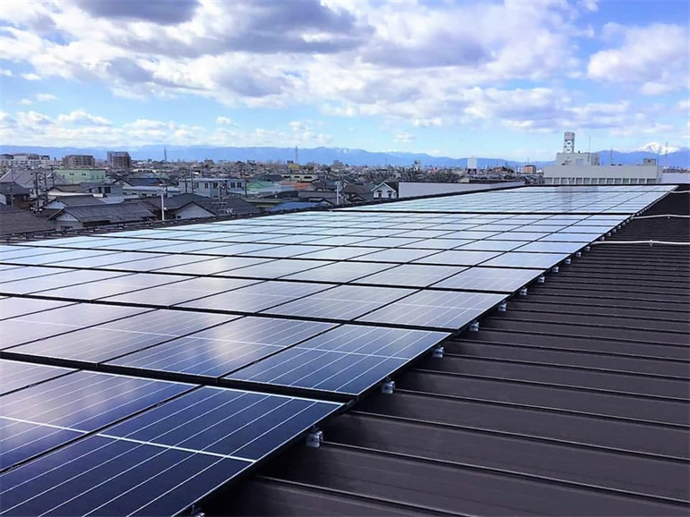 太陽光発電施工事例_バロー各務原中央店