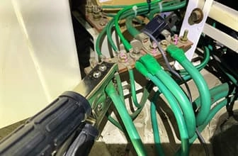 自家消費型太陽光発電_キュービクル改造風景