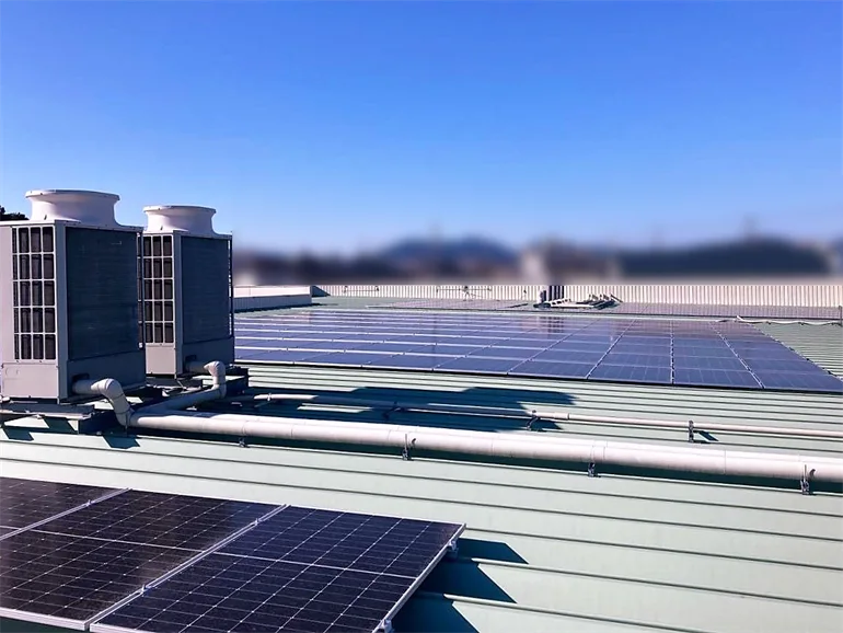 静岡市ドラッグストア屋根上_オンサイトPPA_自家消費型太陽光発電