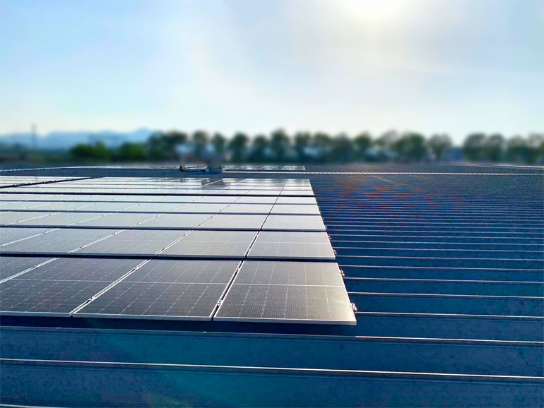 スーパーマーケット屋根上太陽光発電設備_岐阜県関市