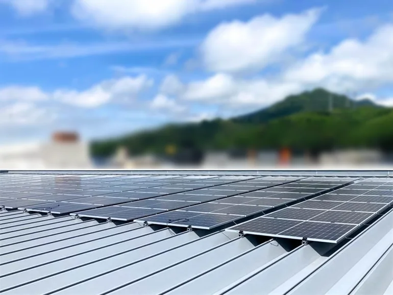 自家消費型太陽光発電PPA_屋根上_カジュアル衣料品チェーン店_下関市