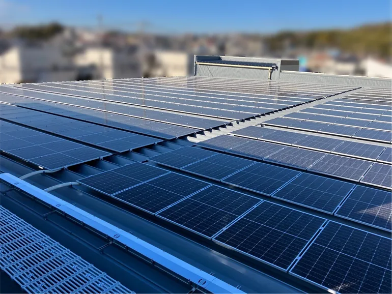 スーパーマルハチ伊川谷店_自家消費型太陽光発電