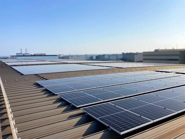 東扇島ロジスティクスセンター_自家消費型太陽光発電